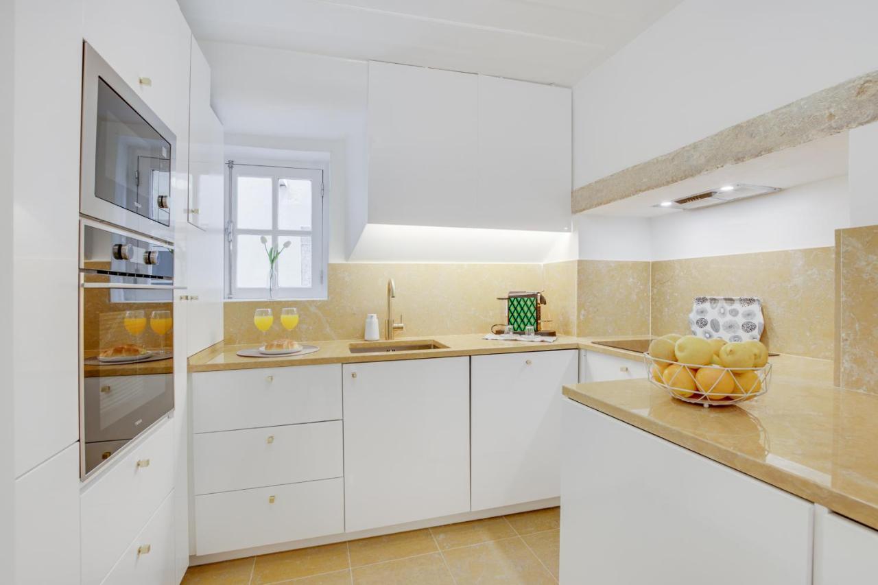 Ferienwohnung Golden Cage Chiado - Charm Historic And Cozy Lissabon Exterior foto