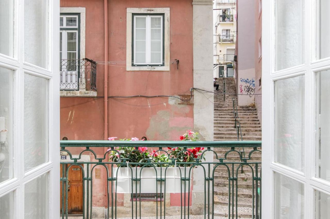 Ferienwohnung Golden Cage Chiado - Charm Historic And Cozy Lissabon Exterior foto